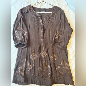 Le Chateau Women’s Blouse Size small